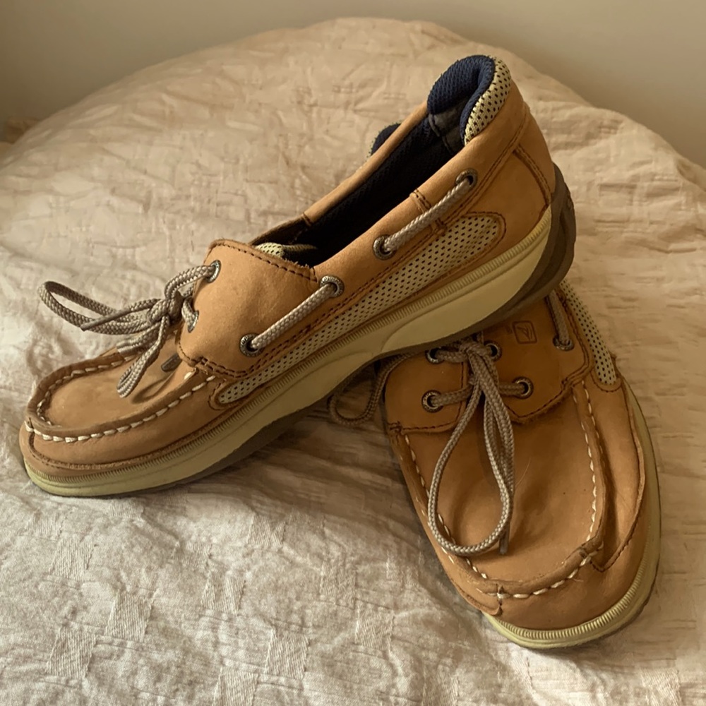 Boys Sperry top slidder size 4